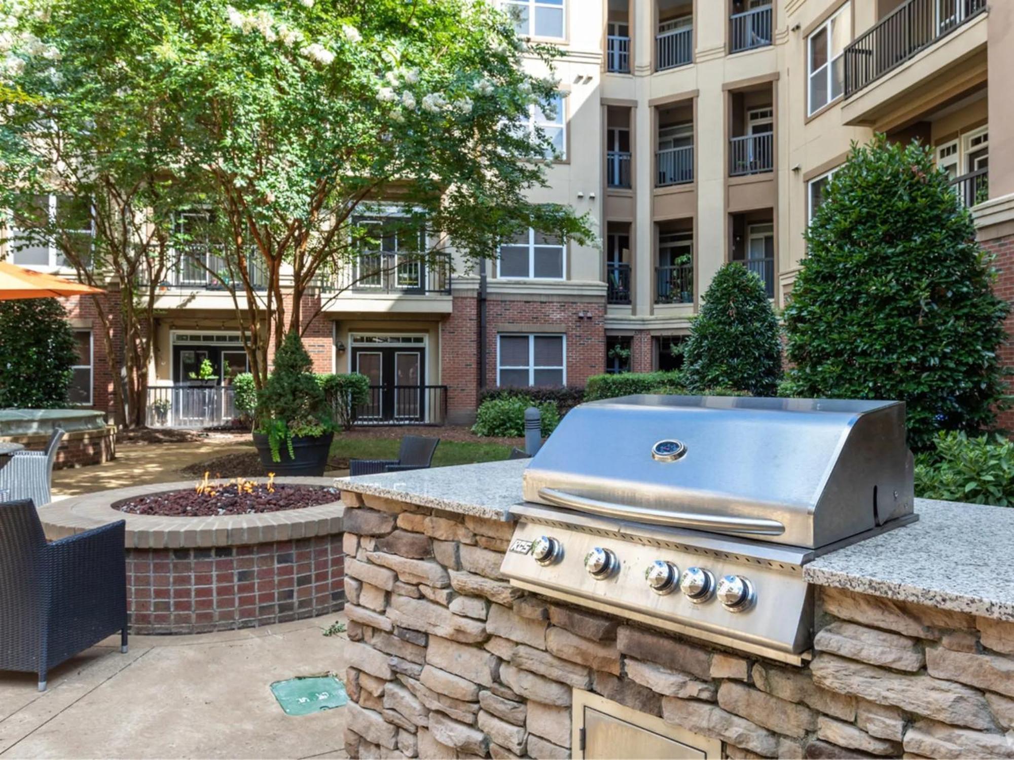 The Arboretum Apartments By Barsala Cary Exterior photo